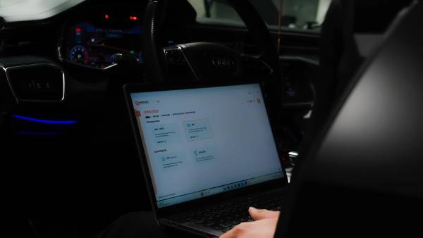 Nordic Powertune arbetar med en Audi A7 inne för en steg1 optimering och även en ny mjukvara i växellådan för maximal prestanda.